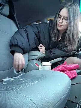 meow girl online show from January 18, 9:02 am