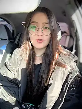 meow girl online show from March 13, 10:33 am