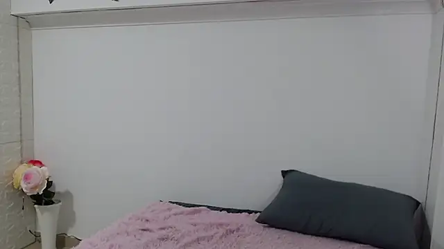 Snapshot of Vanse_lust chatting on January 20, 9:53 pm Vanse lust online show from January 20, 9:53 pm