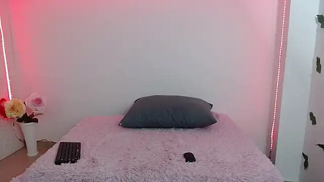 Snapshot of Vanse_lust chatting on January 30, 2:06 am Vanse lust online show from January 30, 2:06 am