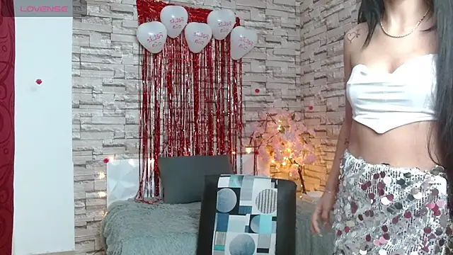 Snapshot of Vanse_lust chatting on February 14, 11:20 pm Vanse lust online show from February 14, 11:20 pm