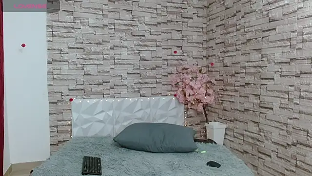 Snapshot of Vanse_lust chatting on February 26, 2:15 am Vanse lust online show from February 26, 2:15 am