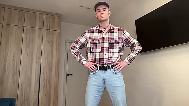 cute mark online show from March 3, 2:12 pm