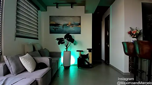 Snapshot of Maximo_Marcelo chatting on February 20, 10:59 pm Maximo Marcelo online show from February 20, 10:59 pm