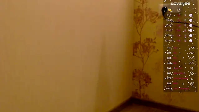 Snapshot of _Sexy-Mia_ chatting on January 27, 8:49 pm Sexy-Mia online show from January 27, 8:49 pm