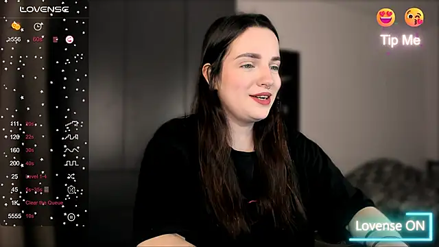 Snapshot of __Latisha__ chatting on October 5, 5:33 pm   Latisha   online show from October 5, 5:33 pm