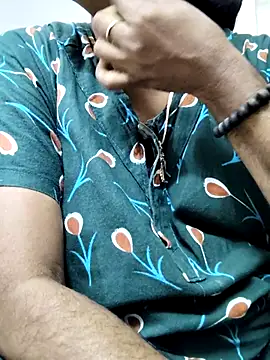 Snapshot of Tamilrojanew chatting on July 1, 11:34 am Tamilrojanew online show from July 1, 11:34 am