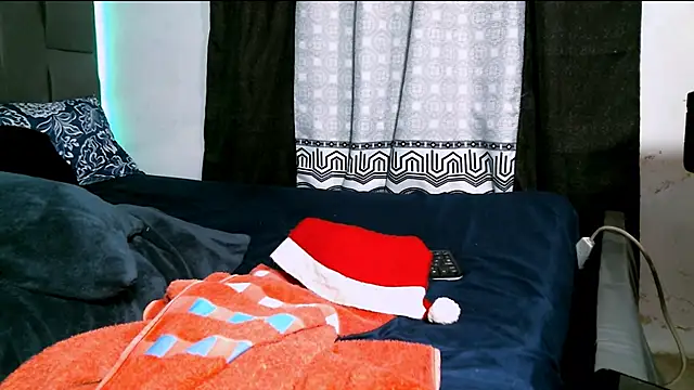 beautiful james online show from January 2, 2:11 am