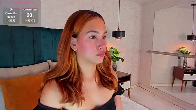 AdeleAndersonn online show from March 26, 7:41 pm