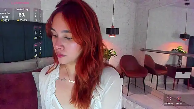 Snapshot of AdeleAndersonn chatting on May 12, 7:11 pm AdeleAndersonn online show from May 12, 7:11 pm