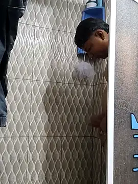 Snapshot of Tu_papi_69_ chatting on October 1, 1:11 am Tu papi 69 online show from October 1, 1:11 am