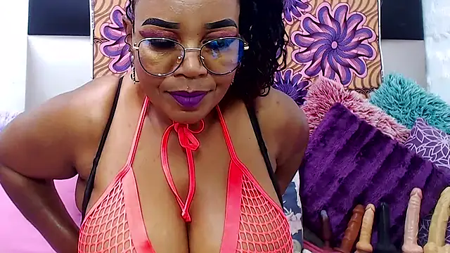 MATURExxxASS online show from October 4, 1:36 am
