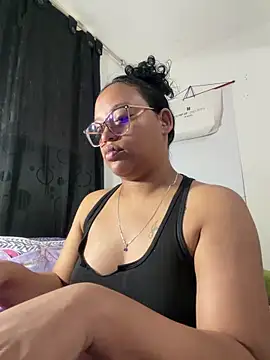 angela angels  online show from April 17, 12:52 pm