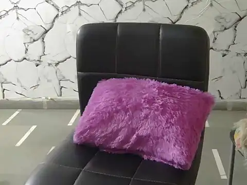 your kritika online show from April 7, 5:57 pm