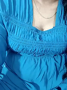 Snapshot of tamil-varshu chatting on February 3, 5:56 pm tamil-varshu online show from February 3, 5:56 pm