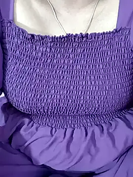 Snapshot of tamil-varshu chatting on February 16, 2:00 pm tamil-varshu online show from February 16, 2:00 pm