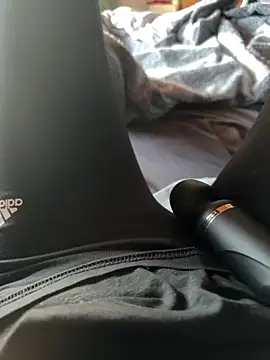 Snapshot of Ana-05 chatting on February 19, 4:00 pm Ana-05 online show from February 19, 4:00 pm