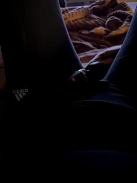 Snapshot of Ana-05 chatting on September 27, 8:14 pm Ana-05 online show from September 27, 8:14 pm