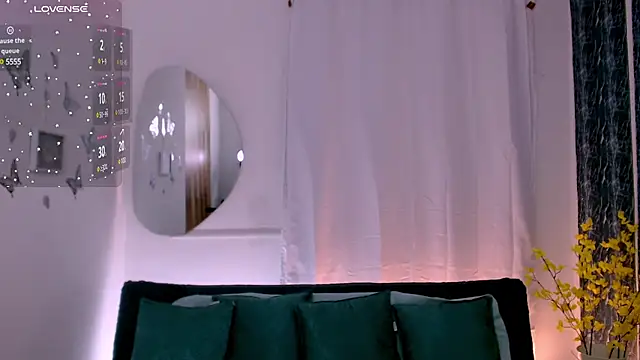 Snapshot of Susana_Rios11 chatting on February 11, 9:09 am Susana Rios11 online show from February 11, 9:09 am