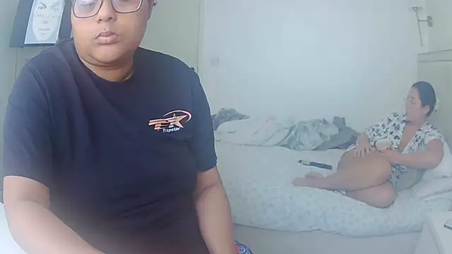 vanilla chocolate23 online show from May 24, 9:58 am