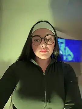 kenndall 21 online show from November 11, 2:00 am