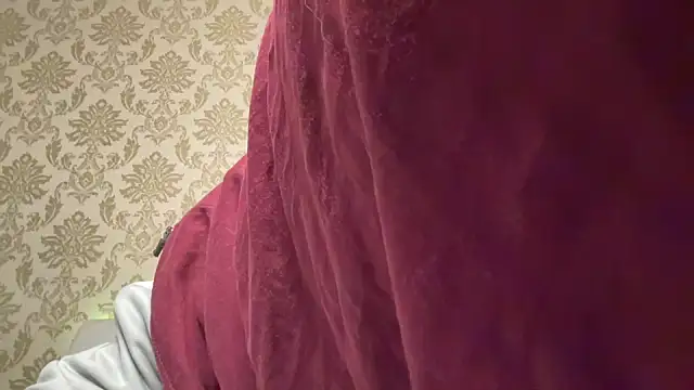 denlover1 online show from December 27, 10:55 am