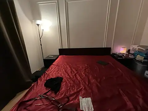 manforhotfun online show from June 25, 3:39 am
