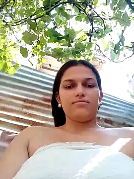 Snapshot of girl_milk1 chatting on February 16, 7:49 pm girl milk1 online show from February 16, 7:49 pm