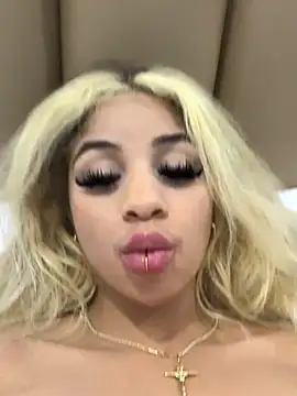 Snapshot of Susandolls chatting on October 24, 8:55 am Susandolls online show from October 24, 8:55 am