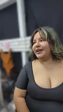 almitapro07 online show from April 3, 12:36 pm