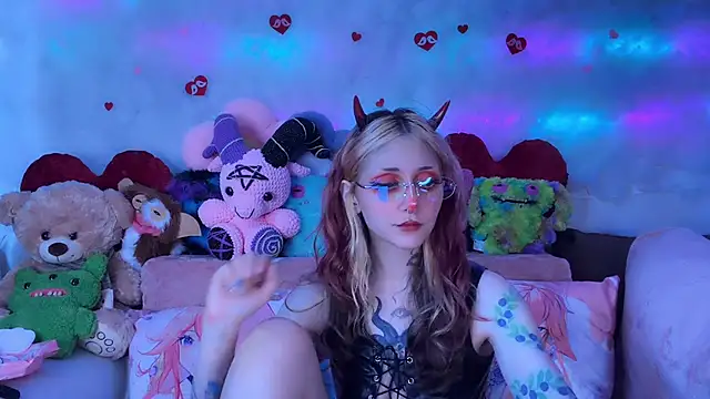 Snapshot of _Devill_Baby chatting on May 6, 7:46 am Devill Baby online show from May 6, 7:46 am