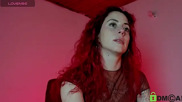 Snapshot of Borbala_Iggy chatting on January 3, 10:19 pm Borbala Iggy online show from January 3, 10:19 pm