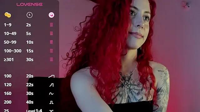 Snapshot of Borbala_Iggy chatting on January 13, 8:26 pm Borbala Iggy online show from January 13, 8:26 pm