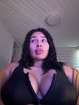 Anily Lovely online show from May 3, 8:59 pm