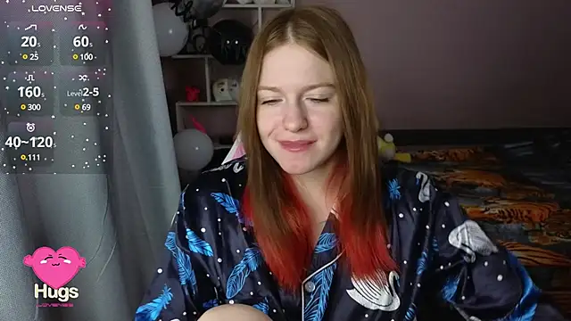 Snapshot of CassieJuice69 chatting on December 19, 12:24 am CassieJuice69 online show from December 19, 12:24 am