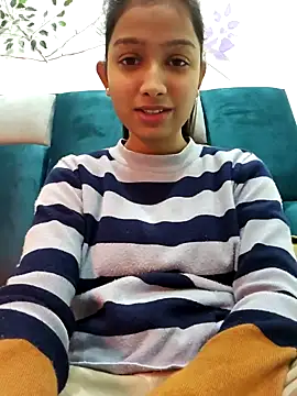 Snapshot of Aleena_Rai chatting on January 3, 6:14 pm Aleena Rai online show from January 3, 6:14 pm