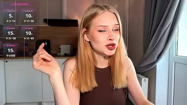 lisa barbie online show from April 16, 3:46 pm