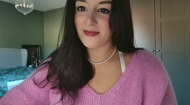 flatwhite0 online show from January 2, 10:05 am