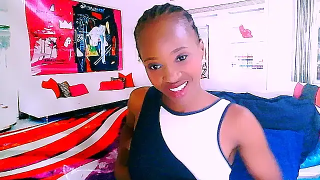 Snapshot of EbonyCreamy69 chatting on January 9, 5:43 pm EbonyCreamy69 online show from January 9, 5:43 pm