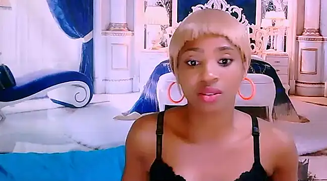 Snapshot of EbonyCreamy69 chatting on February 15, 12:48 am EbonyCreamy69 online show from February 15, 12:48 am