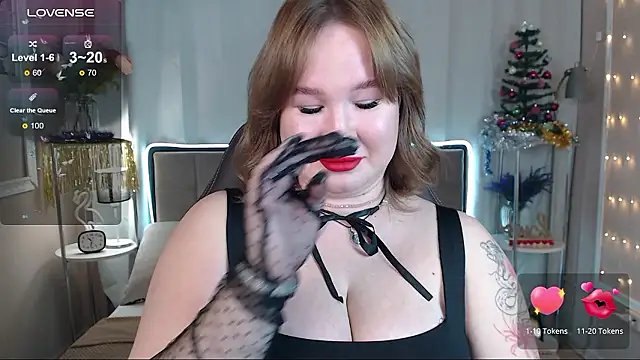 Snapshot of Emmy_Greis chatting on December 4, 2:26 pm Emmy Greis online show from December 4, 2:26 pm