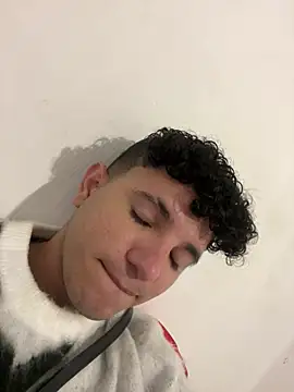 patrick sanzz online show from December 18, 8:57 pm