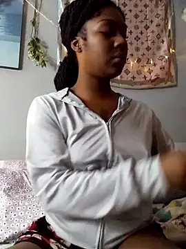 ebonycatlisaaaalime online show from March 1, 1:07 pm