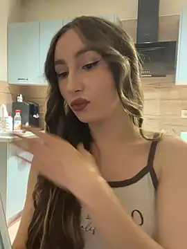 viviandaimond1 online show from March 22, 2:58 pm