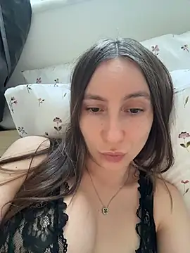 viviandaimond1 online show from May 28, 4:26 pm
