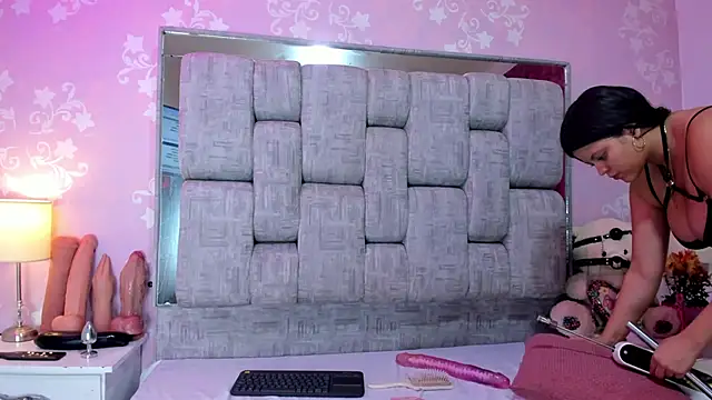 KarinaSimonz online show from March 9, 3:10 am