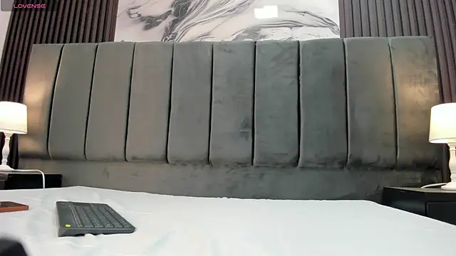 KarinaSimonz online show from April 17, 7:50 pm