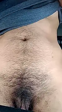Snapshot of SexyBoy-Bigclit chatting on February 9, 2:17 am SexyBoy-Bigclit online show from February 9, 2:17 am