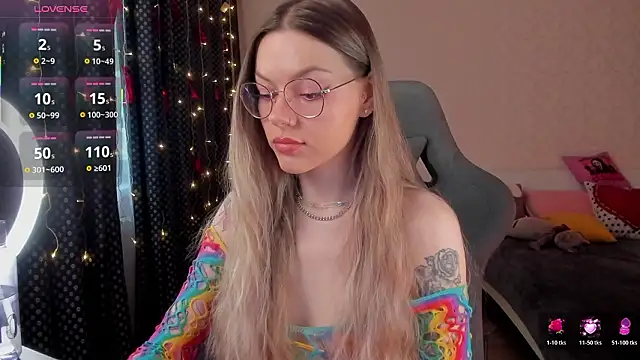 Marta May  online show from February 11, 9:36 am