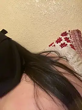 Cameelia online show from November 23, 10:04 am